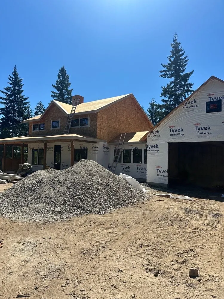 Slide of Lobos Roofing