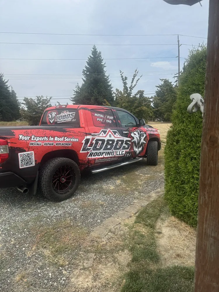 Slide of Lobos Roofing