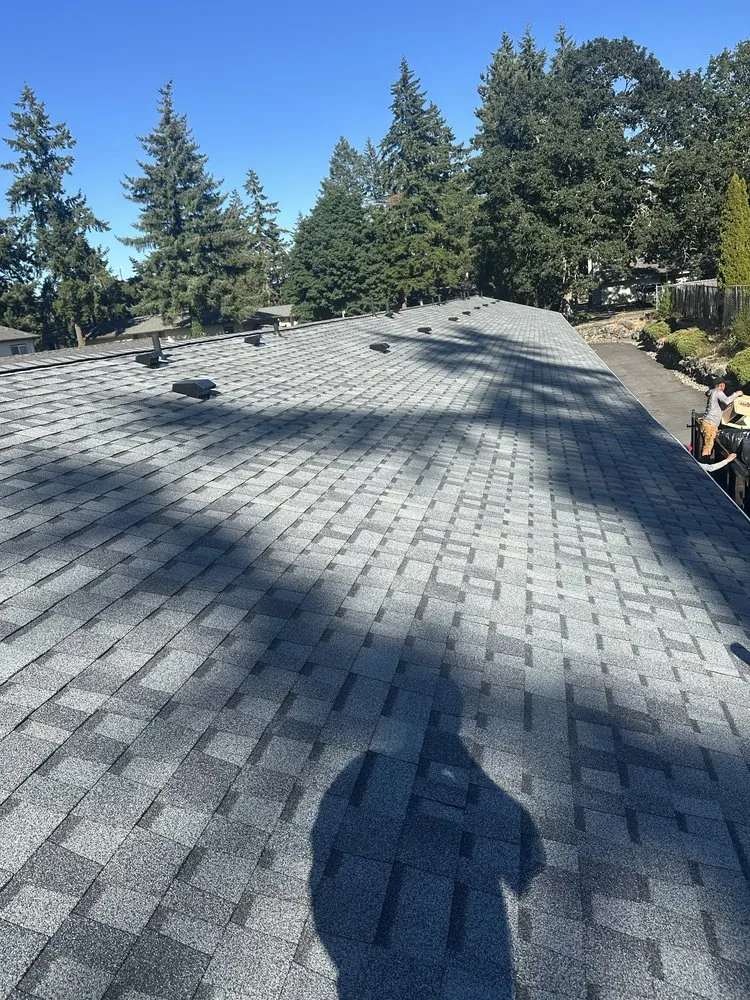 Slide of Lobos Roofing