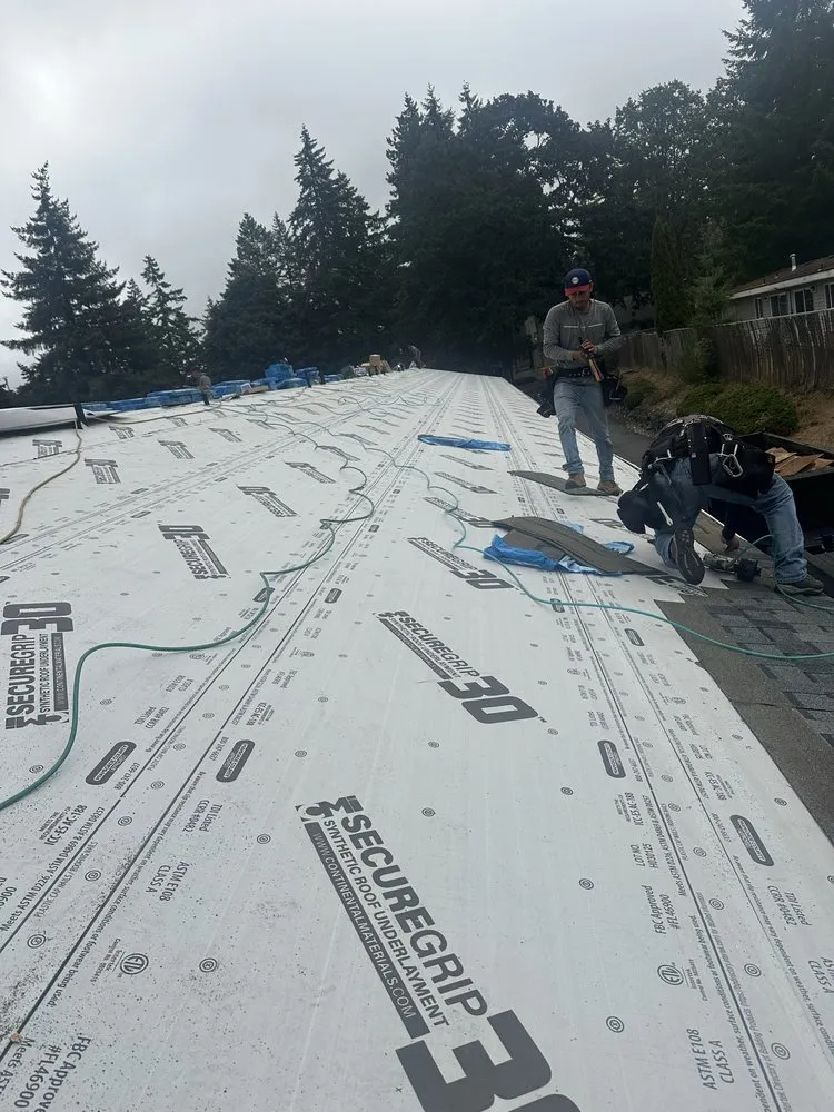 Slide of Lobos Roofing