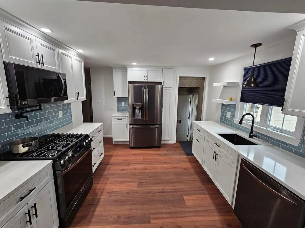 Slide of Local Crafters Construction