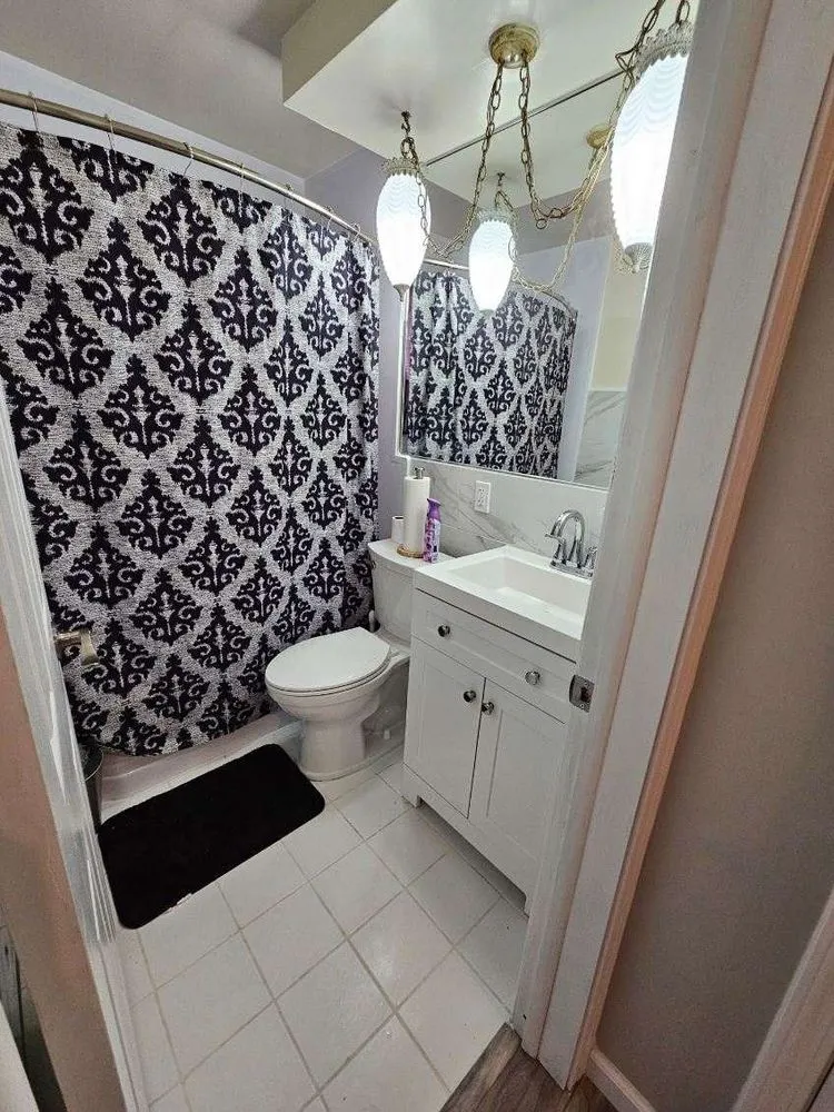 Slide of Local Crafters Construction