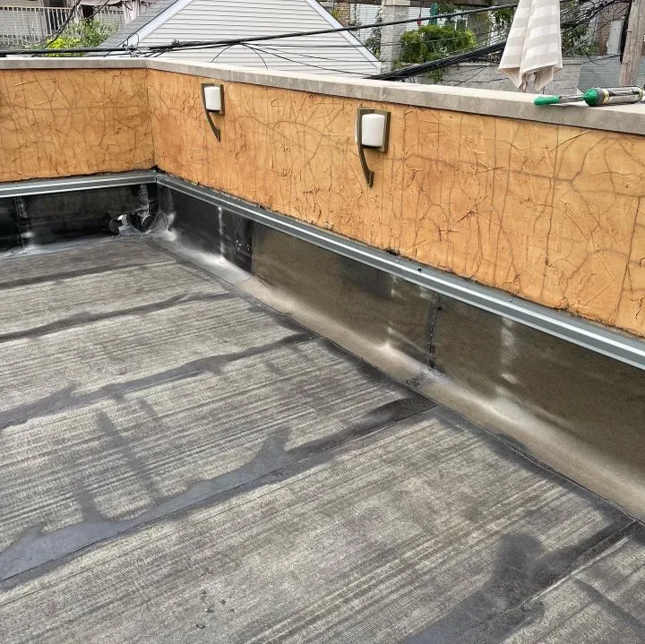 Slide of Local Flat Roof Company