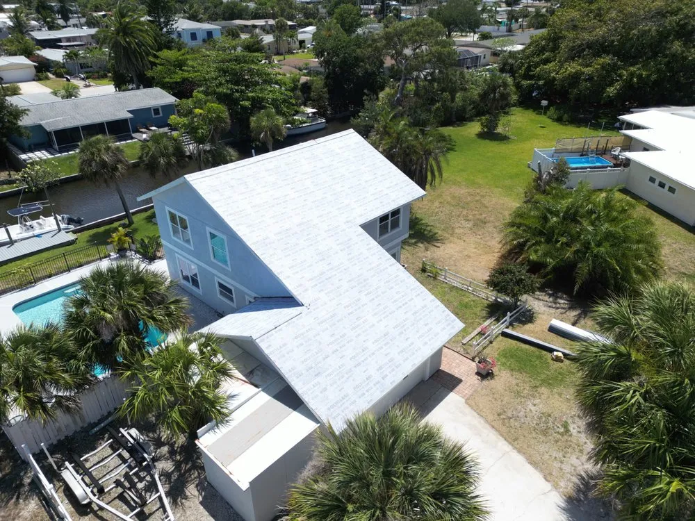 Slide of Local Roofing Experts