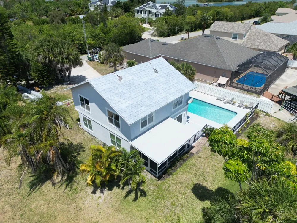 Slide of Local Roofing Experts