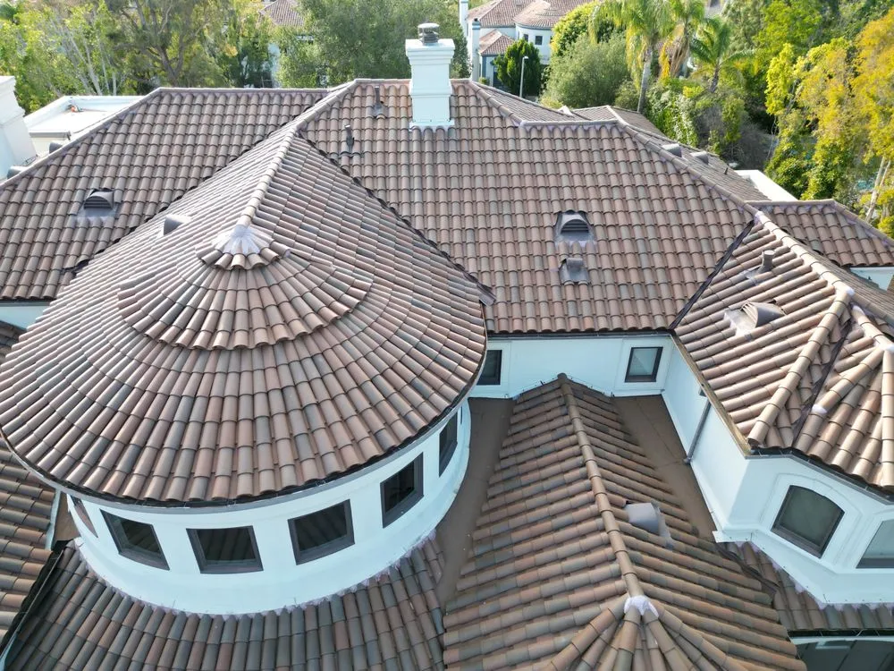 Trusted residential roofing service in Newbury Park, CA - LocalRoofs