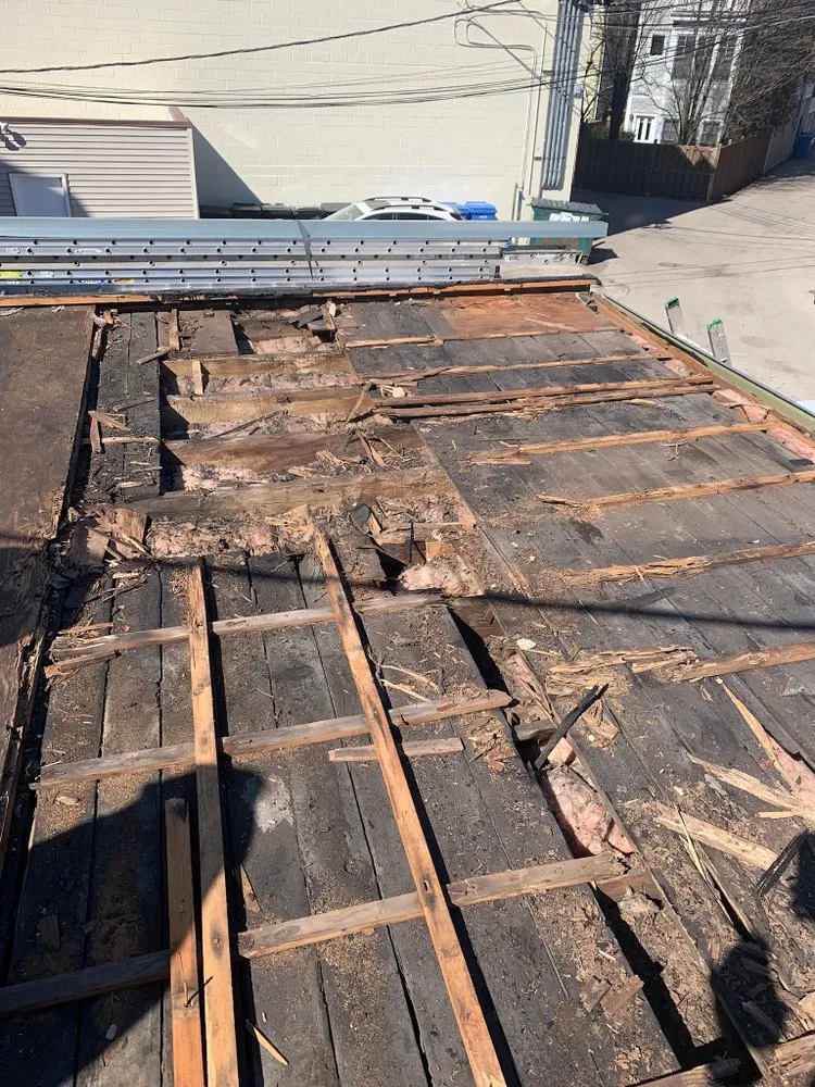 Slide of Logan Square Roofing & Tuckpointing