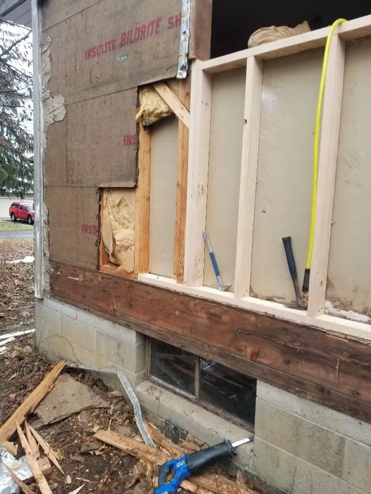 Slide of LOH Industries