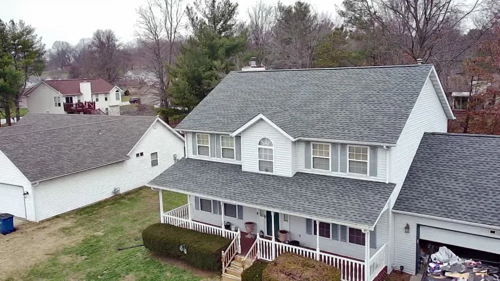 Slide of Loja Exteriors