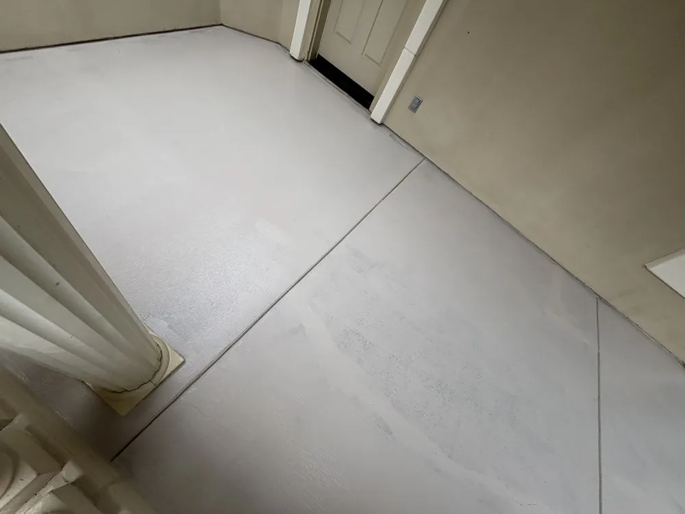 Slide of Loma Blanca Roofing