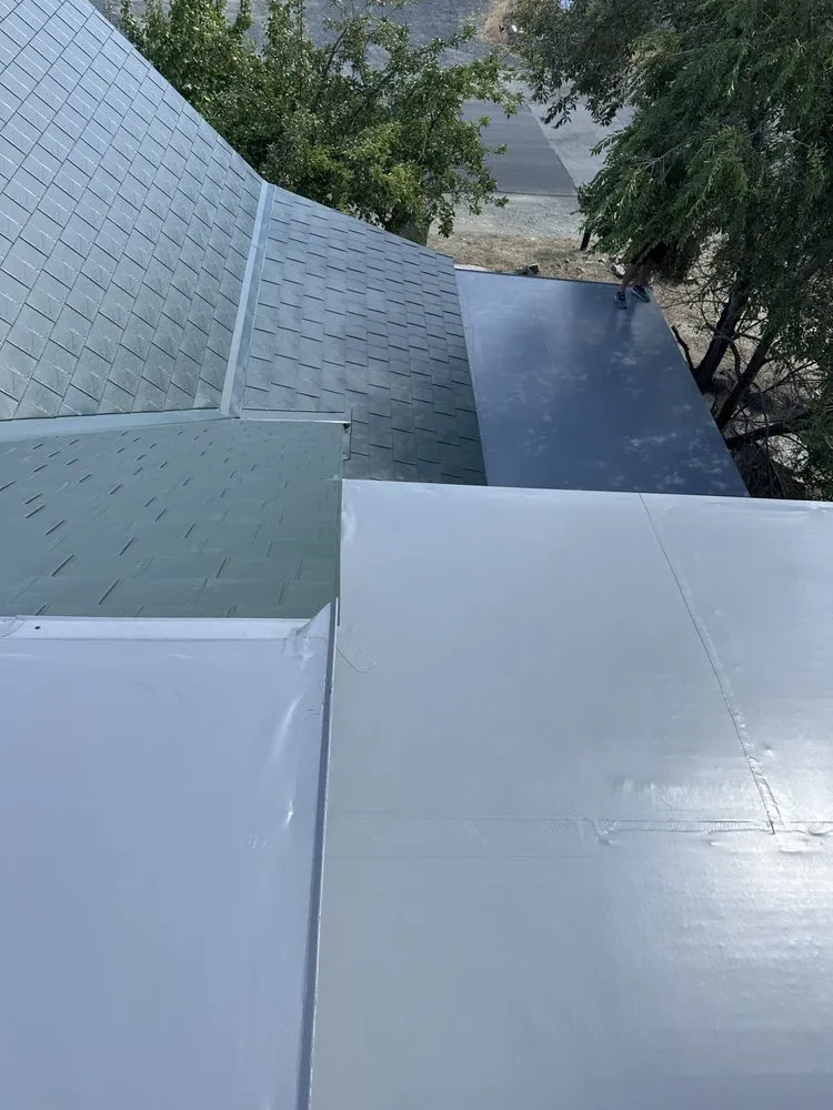 Slide of Lomak roofing