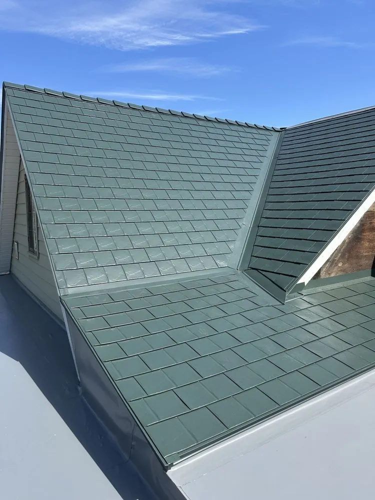 Slide of Lomak roofing