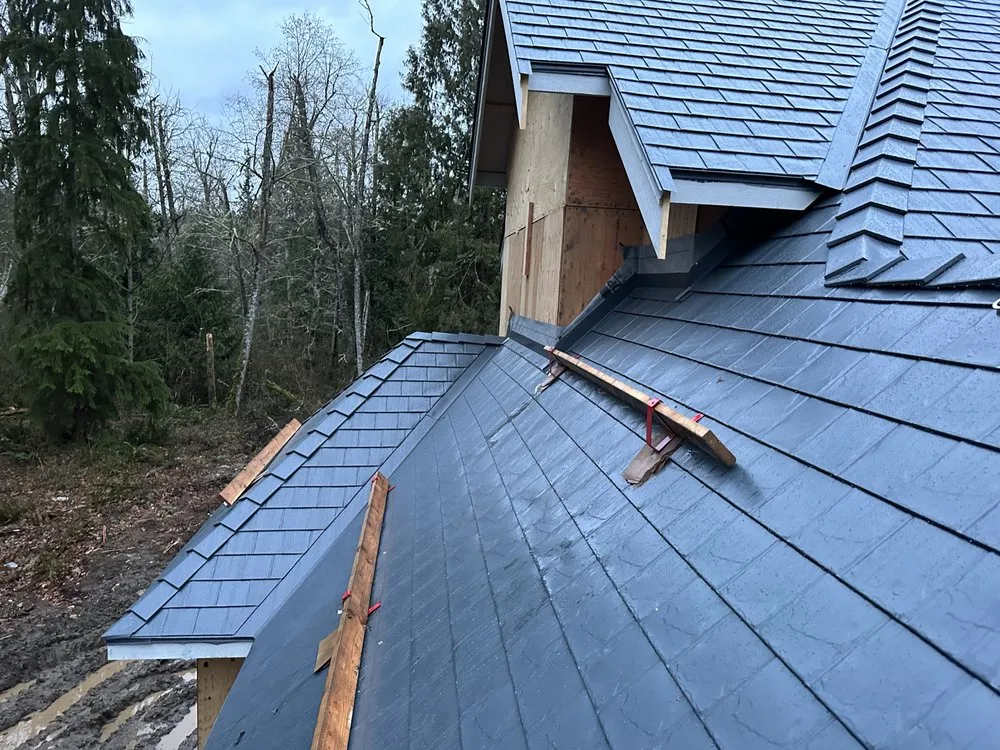 Slide of Lomak roofing