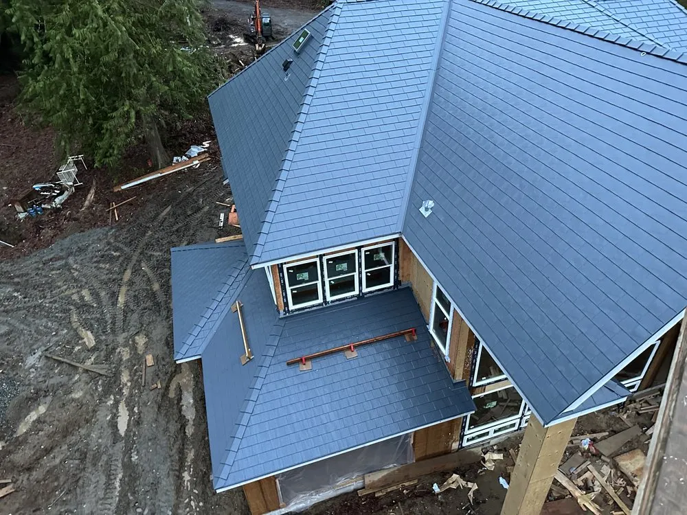 Slide of Lomak roofing