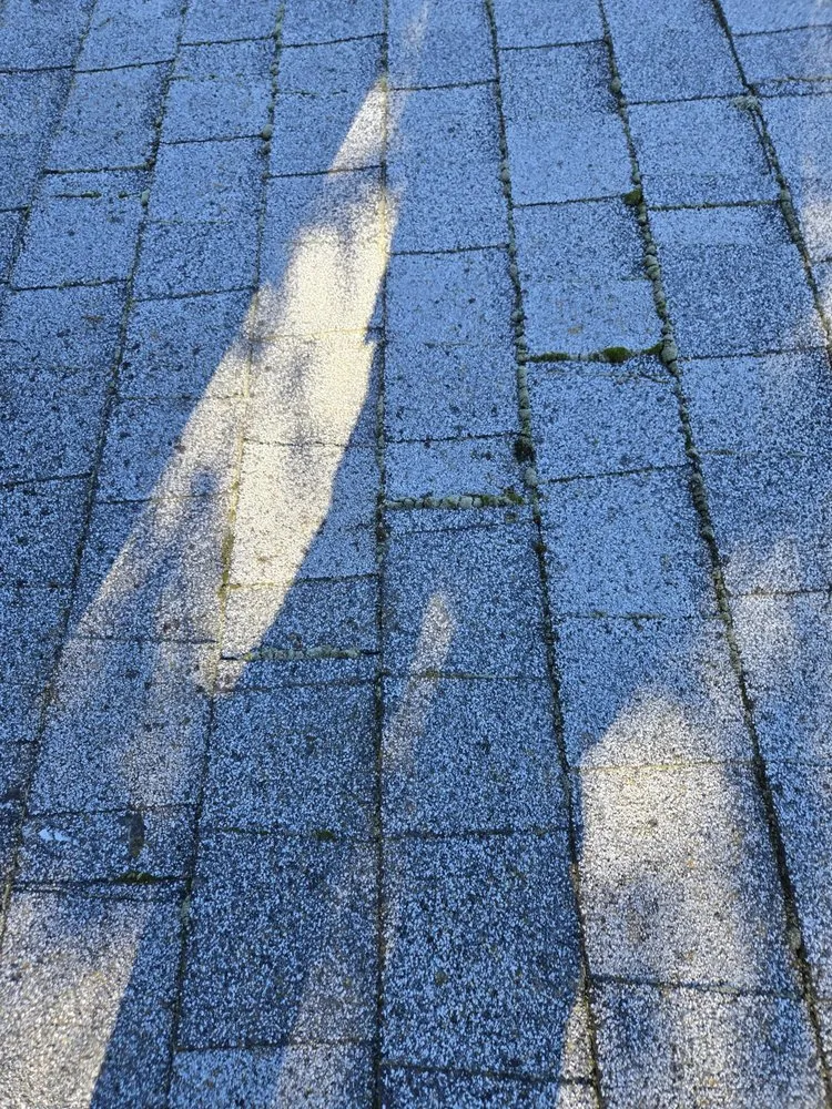 Slide of Lomeli Roofing