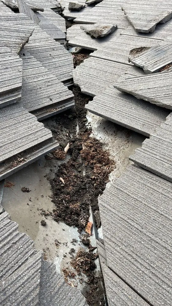 Slide of Lomeli Roofing