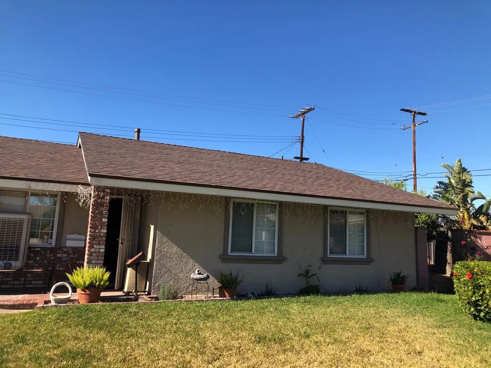 Slide of Lomeli’s Roofing