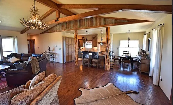 Lone Star Builders Logo