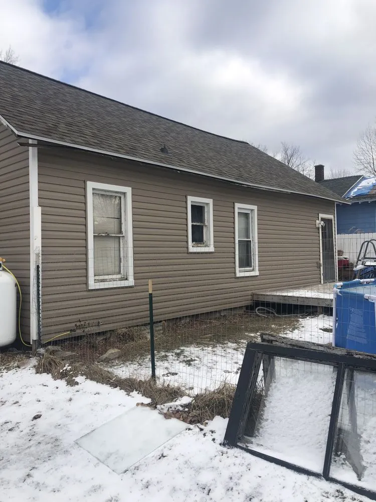 Slide of Lone Star Construction and Roofing