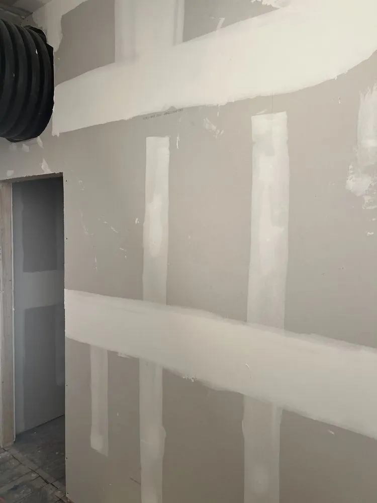 Slide of Lone Star Construction and Roofing