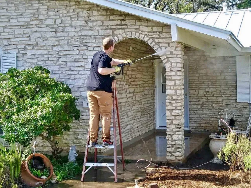 Slide of Lone Star Construction