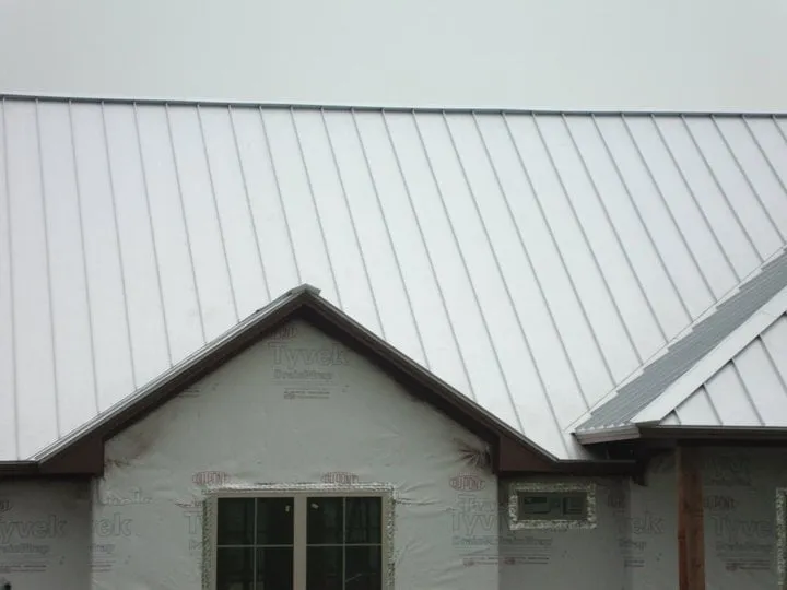 Slide of Lone-Star Roof Systems