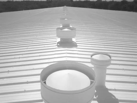 Lone Star Roofing Logo