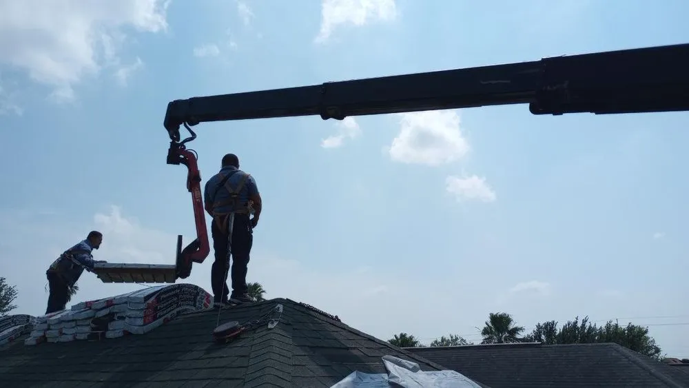 Slide of Lone Star Roofing N Solar