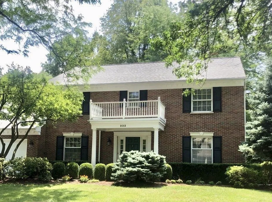 Slide of Lone Wolf Construction