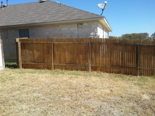 Slide of Lonestar Contracting