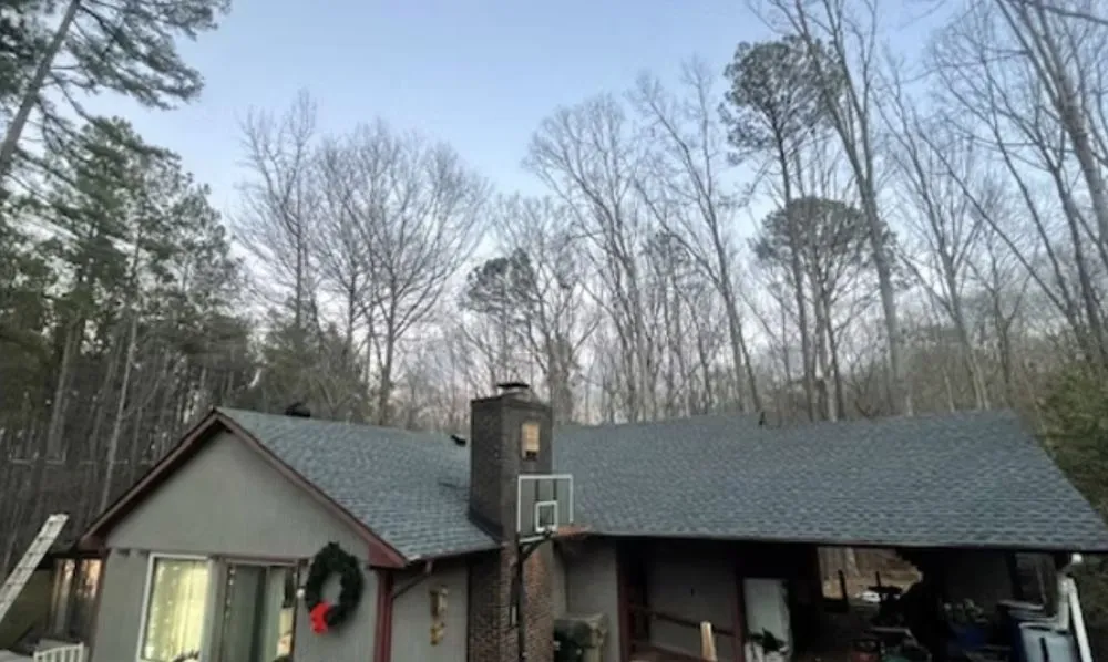 Slide of Lonestar Roofing