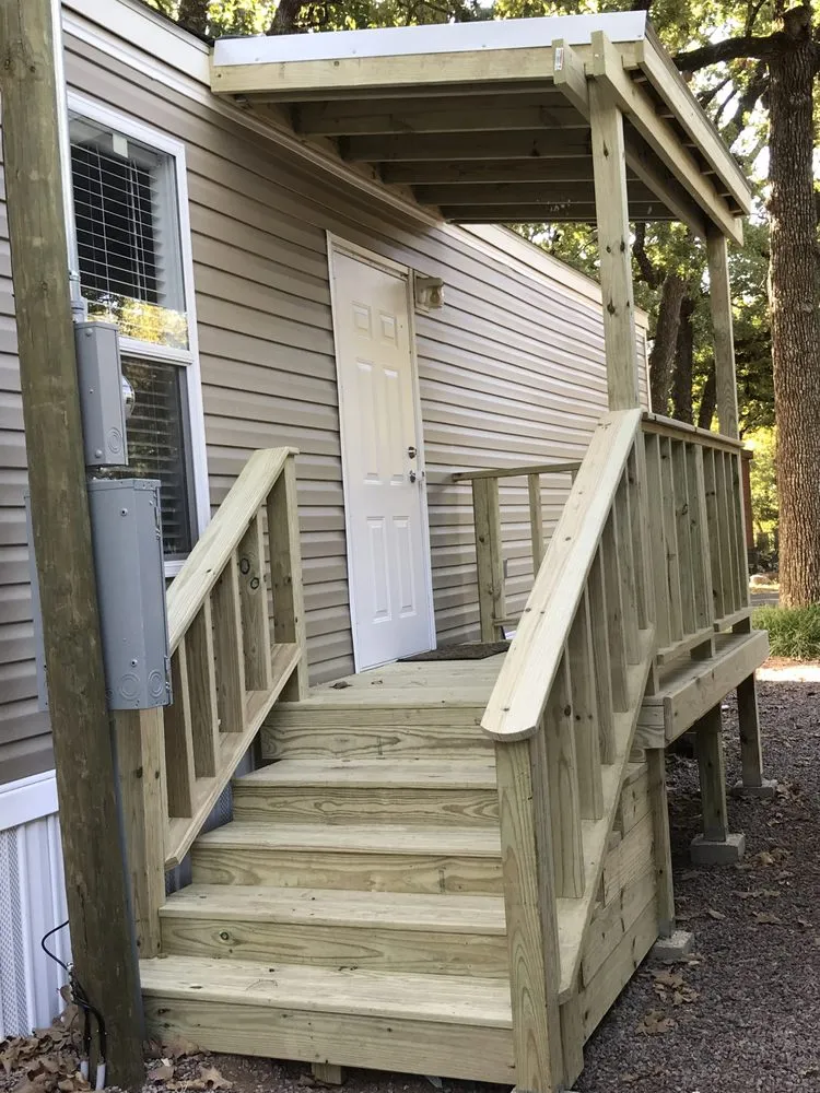 Expert residential roofing service in Gordonville, TX - LoneStar Roofing Remodeling & Outdoor Living