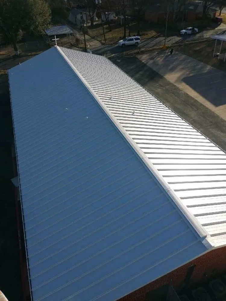 Slide of Longhorn Commercial Roofing