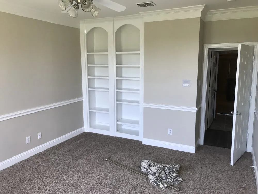 Slide of Longhorn Construction