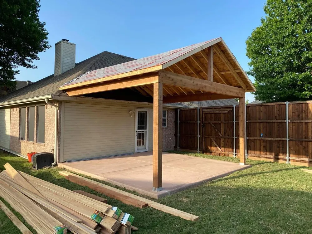 Slide of Longhorn Construction