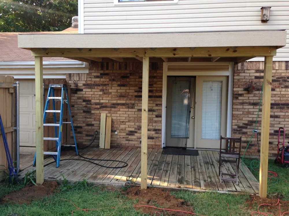 Slide of Longhorn Construction