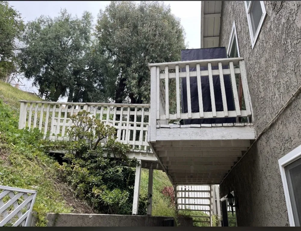 Slide of Longhorn Roofing