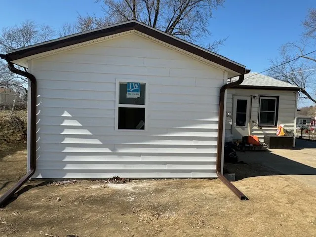 Slide of LongView Renovation