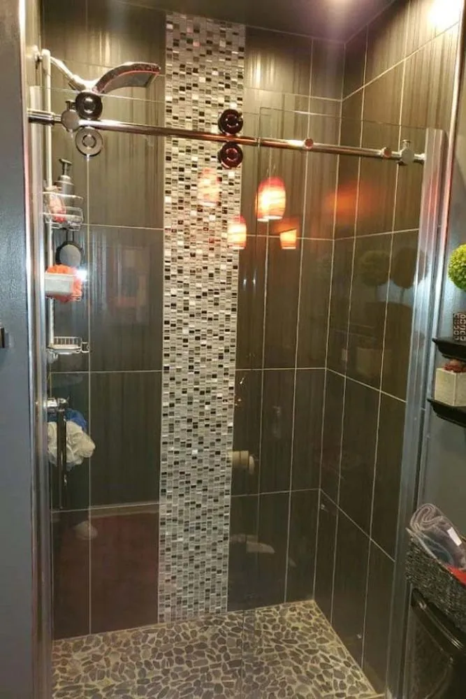 Slide of LongView Renovation