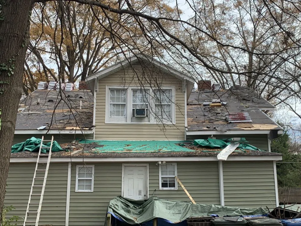 Slide of Lookup Roofing