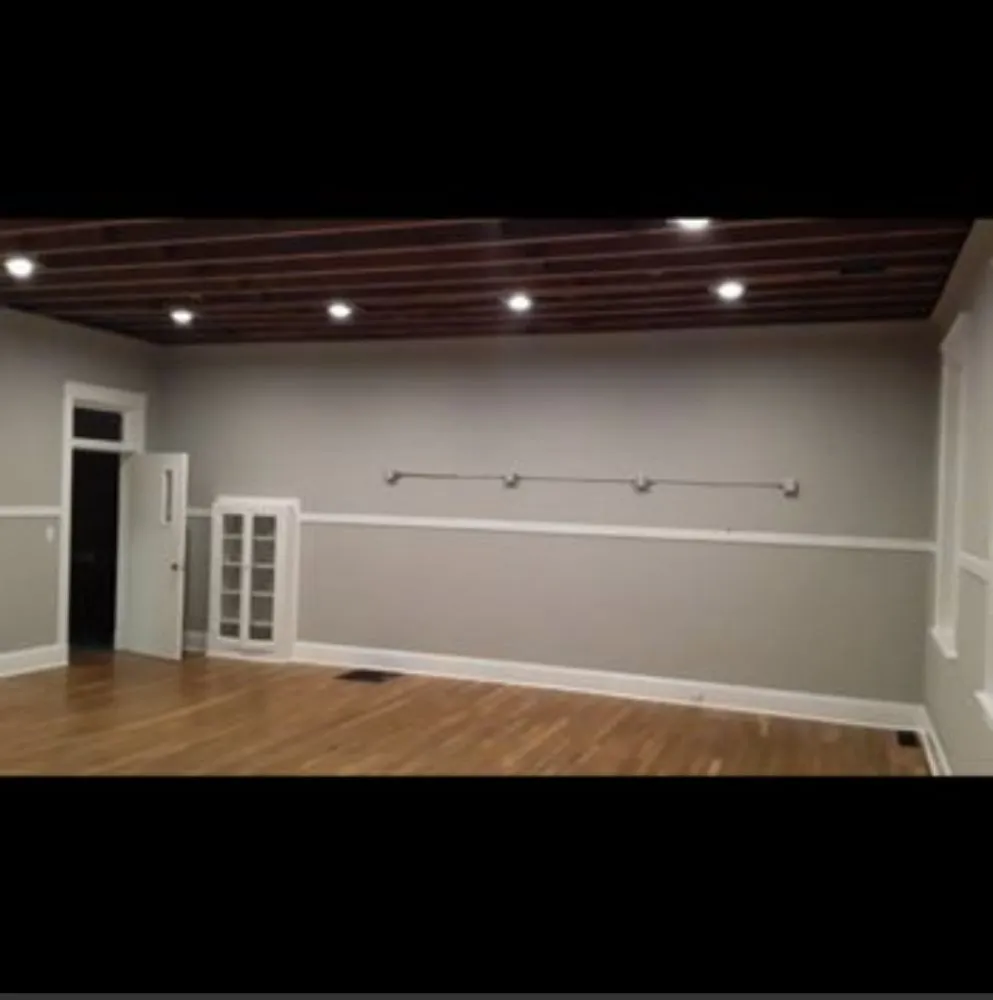 Slide of Loor Construction