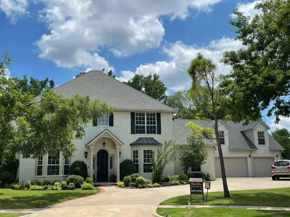 Slide of Lopez & Sons Roofing