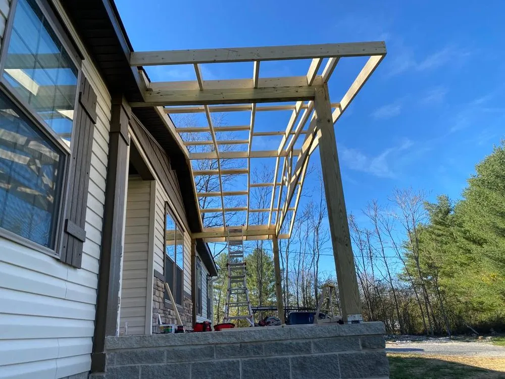 Expert roof leak repair for fast service in Bloomington Springs, TN by Lopez