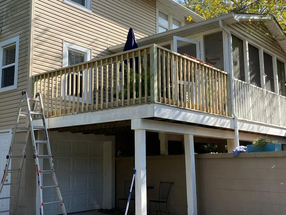 Emergency roof replacement for fast service across Bloomington Springs, TN - Lopez