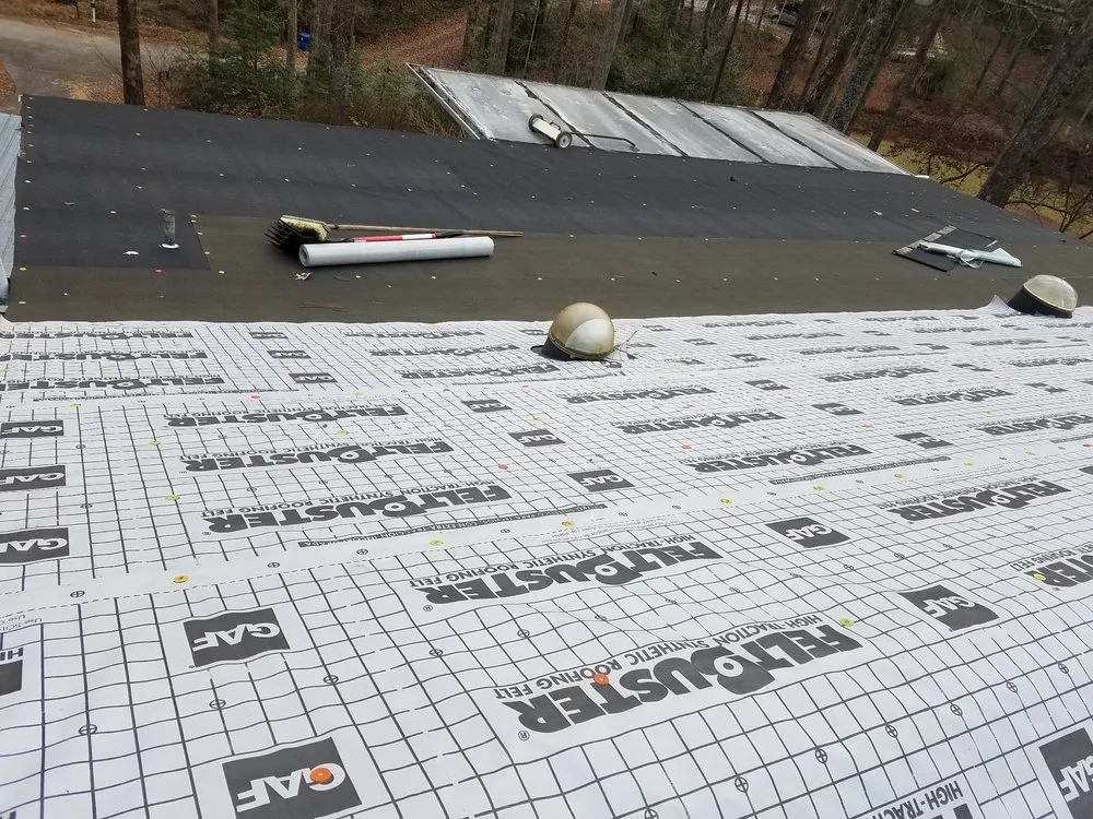 Slide of Lopez Construction & Roofing