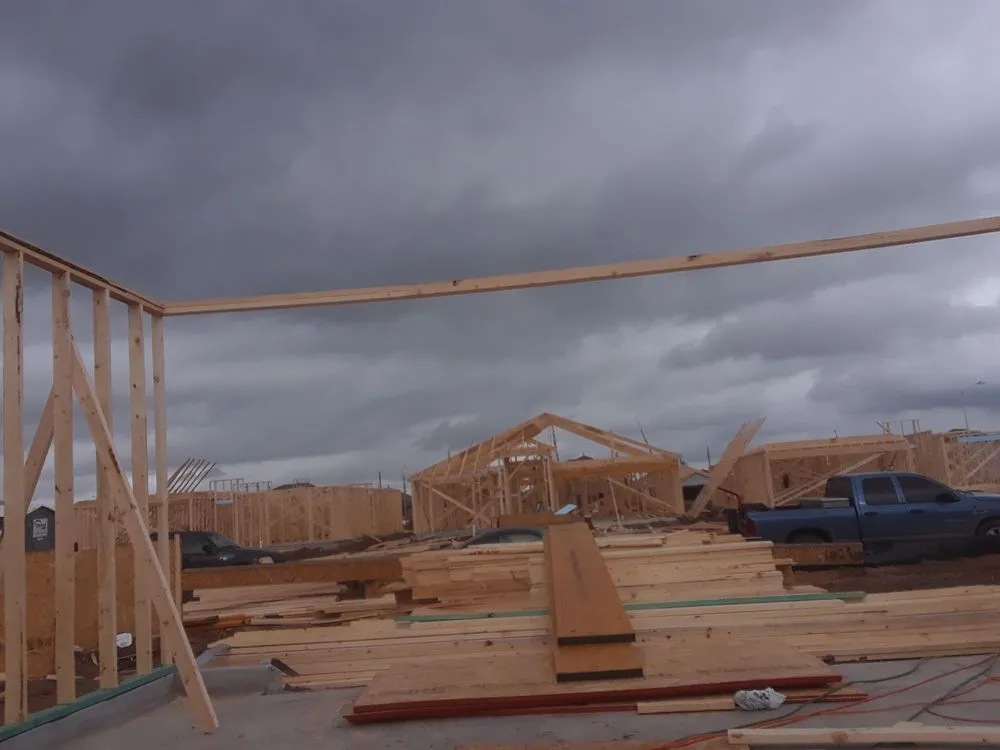 Slide of Lopez Construction and Framing