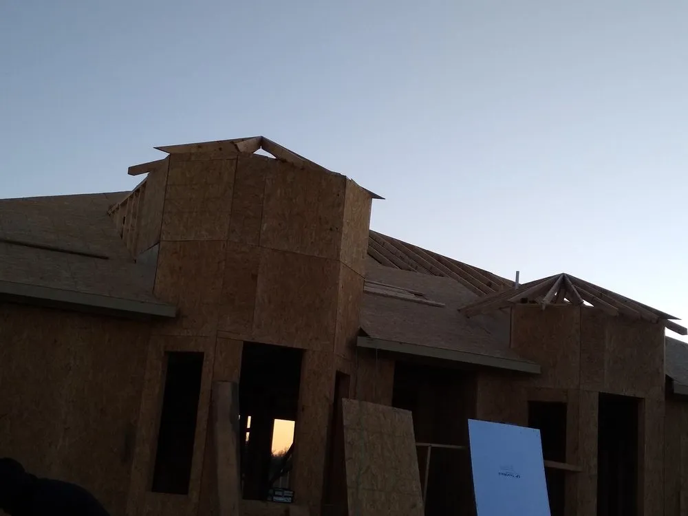 Slide of Lopez Construction and Framing