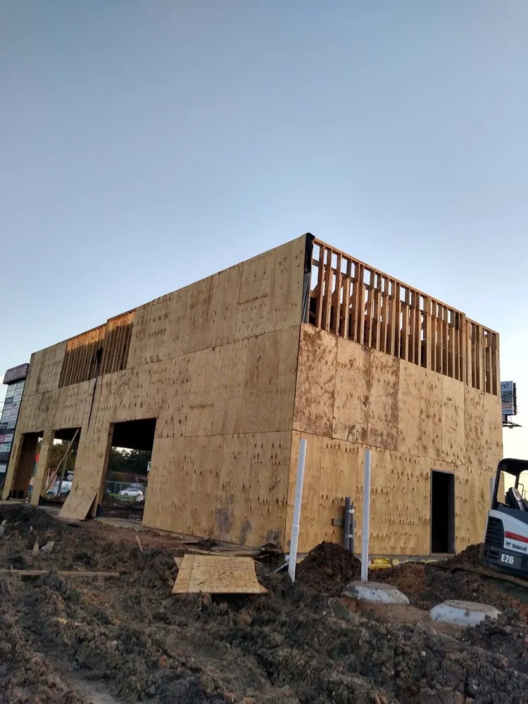 Slide of Lopez Construction and Framing