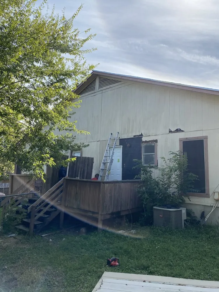 Slide of Lopez Construction and Roofing