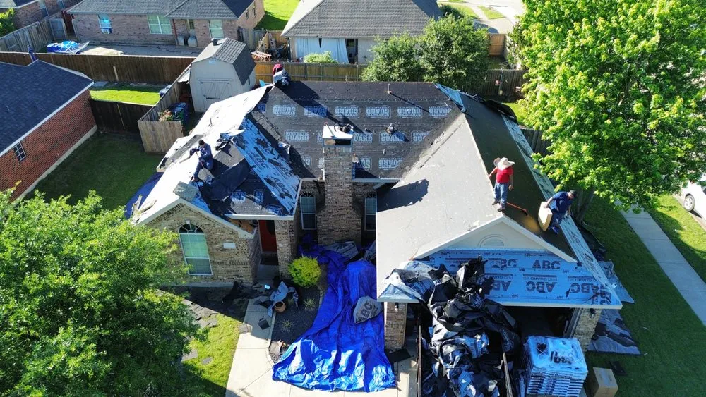 Slide of Lopez Contracting Solutions